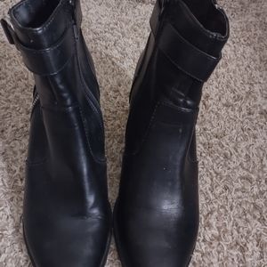 Black size 11 ankle booties with buckle